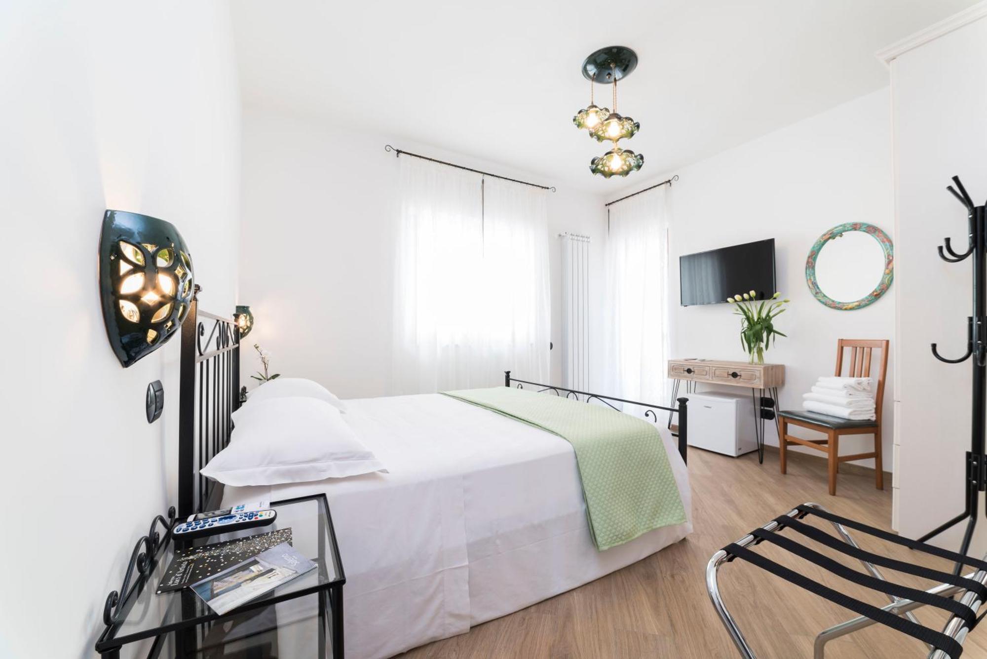 B&B Palazzo Pinto 2 Vietri Buitenkant foto